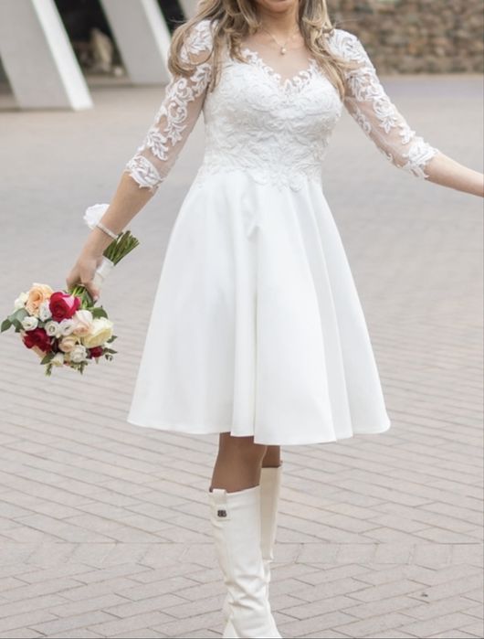 Продавам булчинска рокля