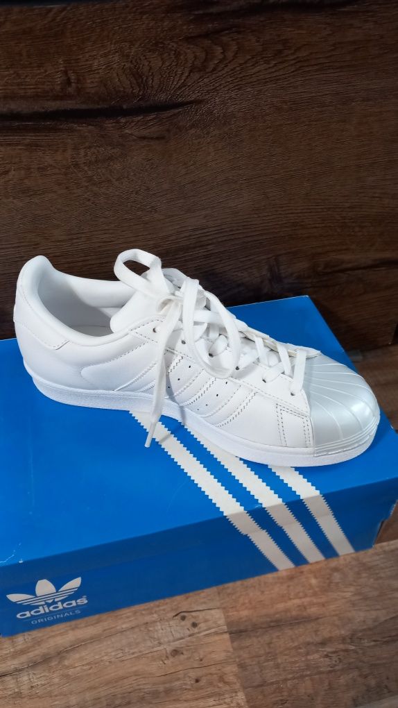 adidas superstar  36 и 2/3,
