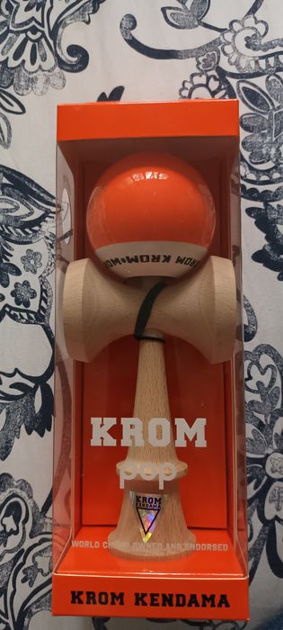 Kendama Krom POP Sticky