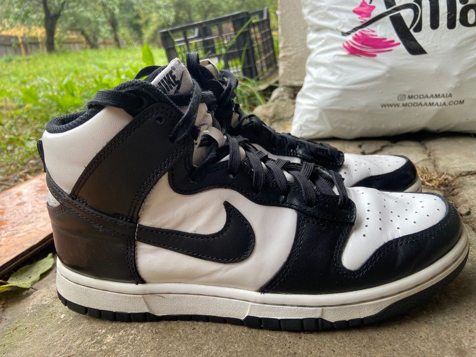 Adidasi Nike model
