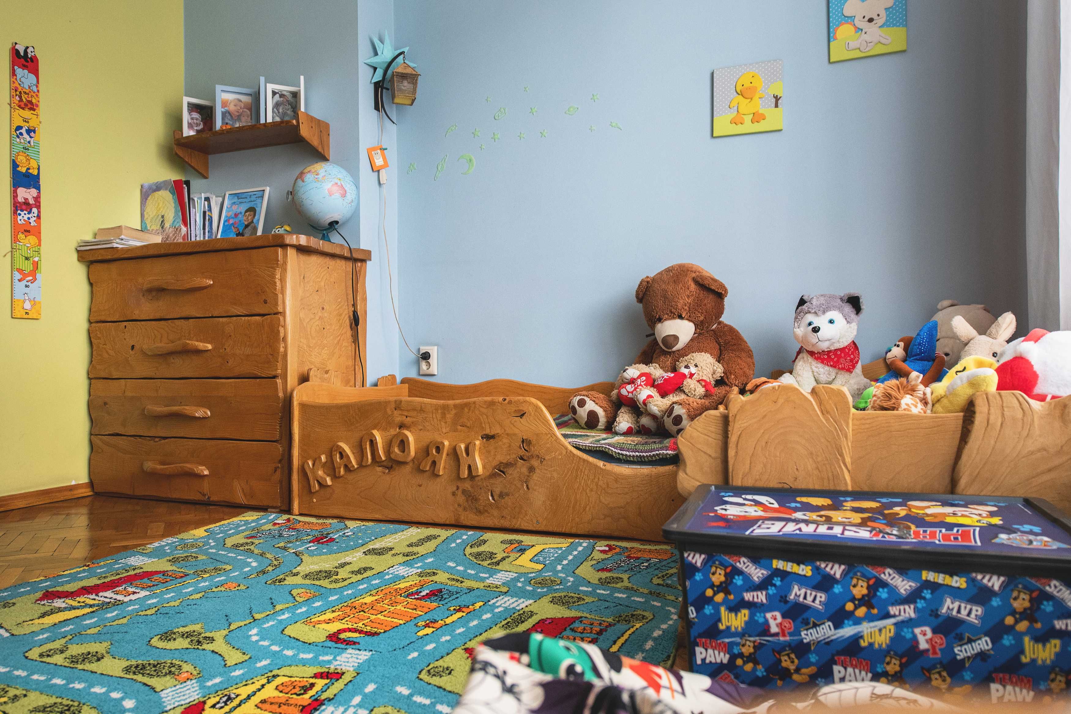 Комплект мебели за детска стая