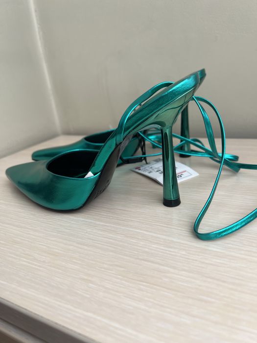 Нови токчета Zara n36