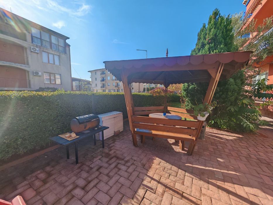 апартамент равда