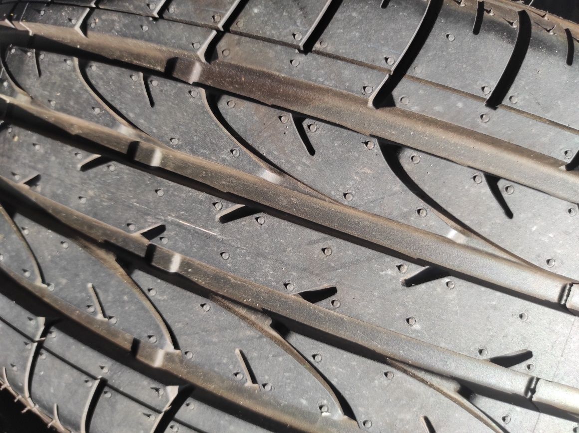 235/45/19 Bridgestone