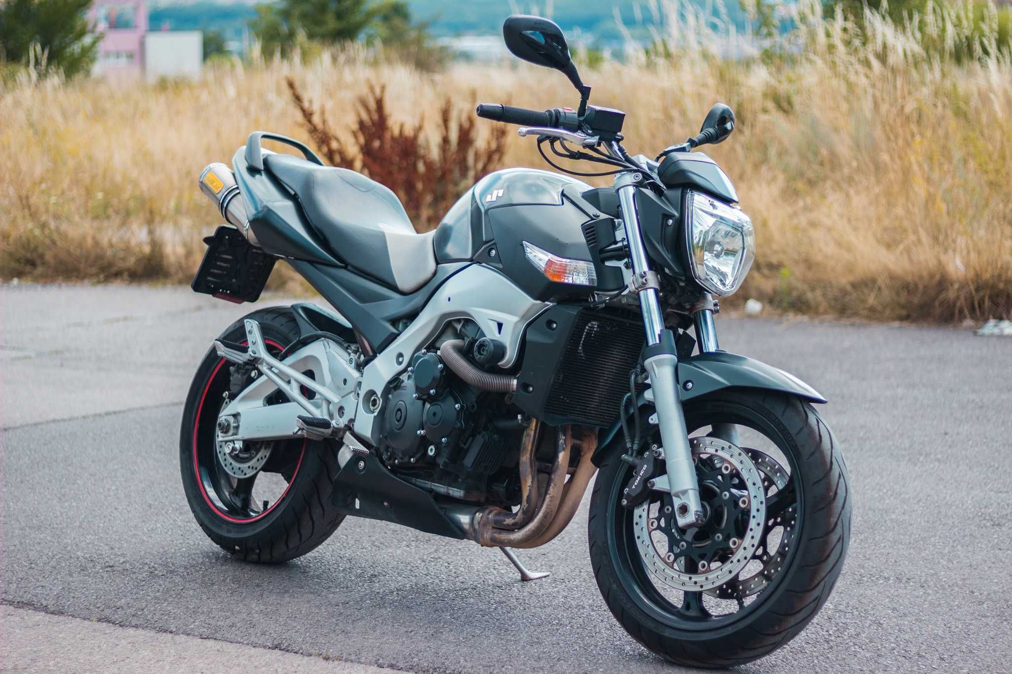 Suzuki GSR 600 2006г