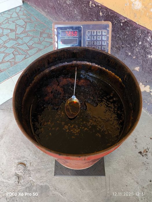 Куп йиллик асал сотилади