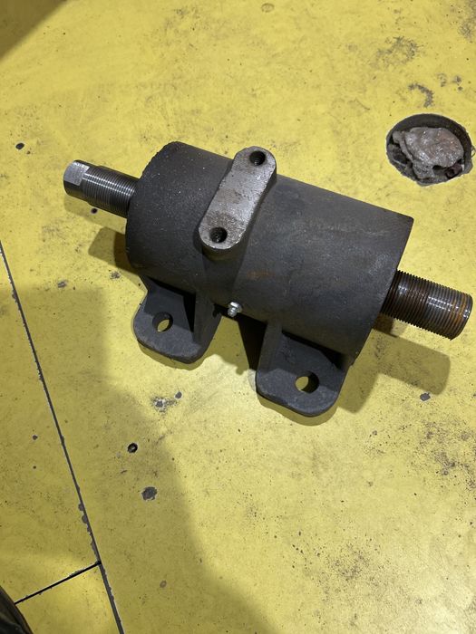 Продам запчасть на трактор