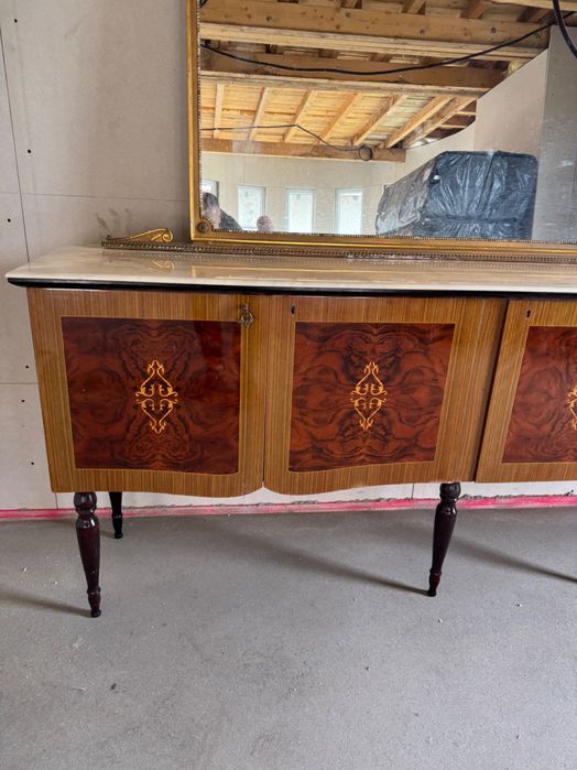 Mobila Vintage cu oglinda și blat de Marmură