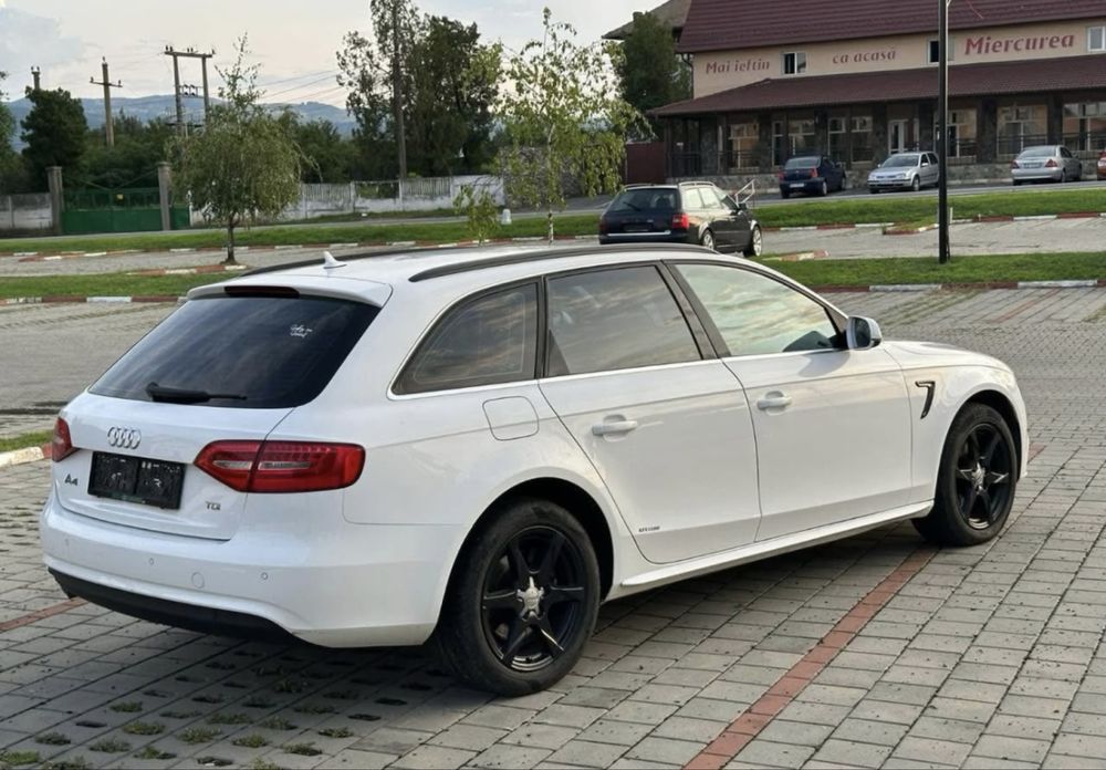 Vand Audi A4 2014