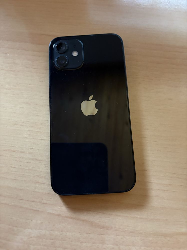 iPhone 12, 128GB, бял и черен