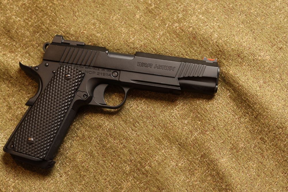 Еърсофт пистолет Nighthawk Customs War Hawk