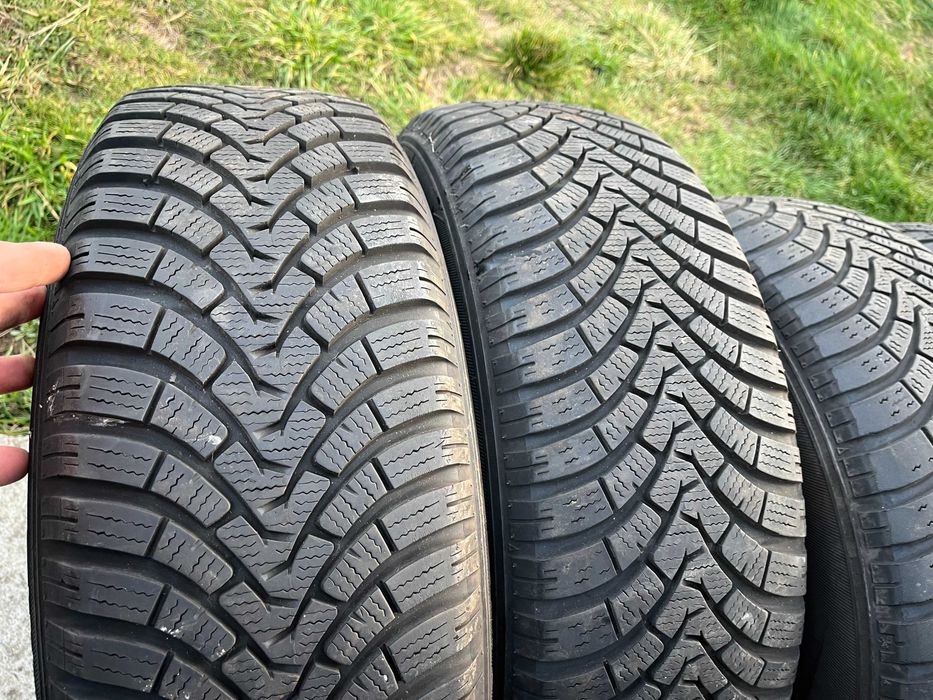 Jante 16 DUSTER cu anvelope Iarna M+S 215/65/16 Foarte Bune