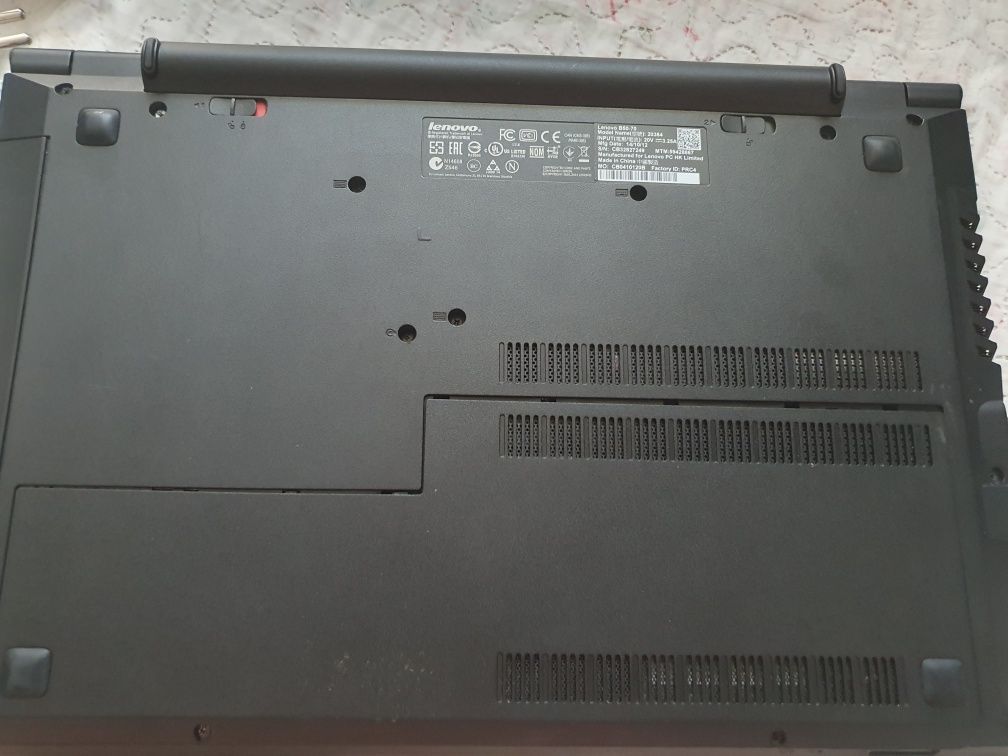 Laptop Lenovo B50-70 pentru piese