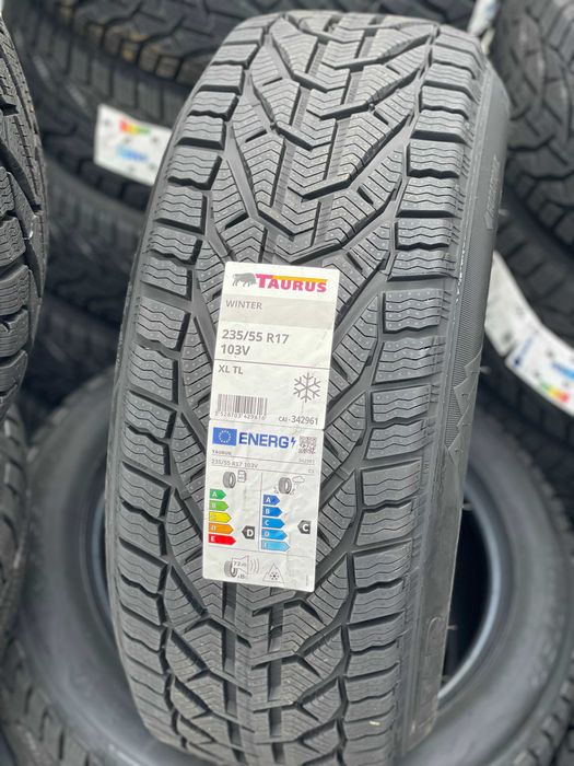 235 55 17 Taurus Winter (Licenta Michelin )