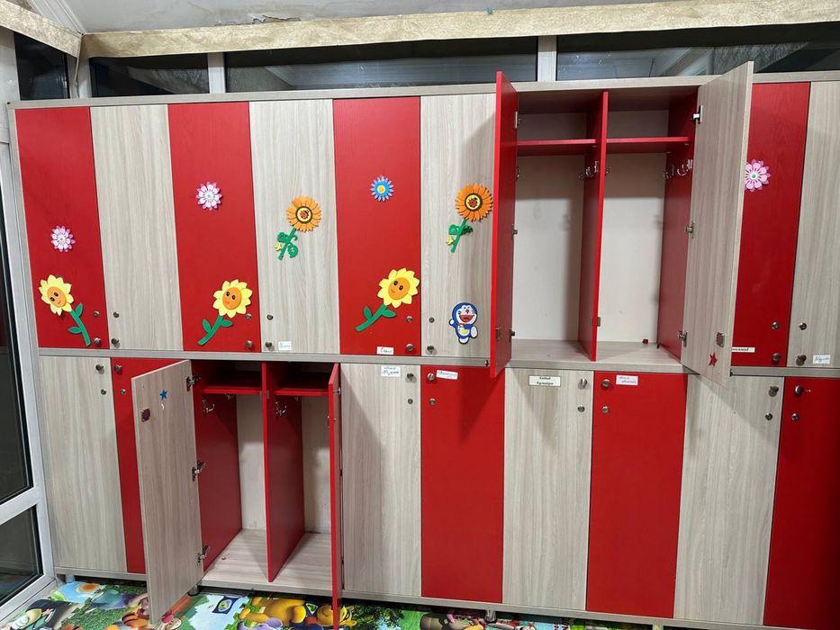 Шкафчики в детский сад на 32/64 ребенка