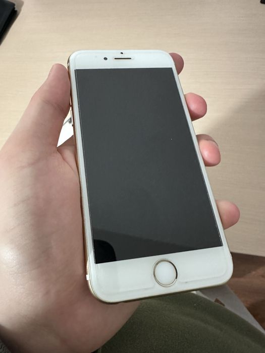 Telefon Apple iPhone 6s 16GB Gold Neverlocked Accesorii Incluse