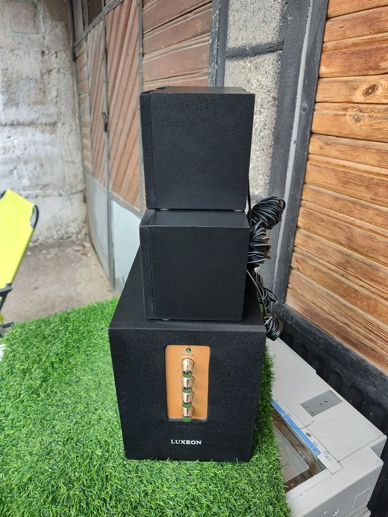 Тонколони LUXEON C5.1
