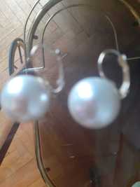 Cercei perla mare 1,5 cm montati in metal dubleu nefolositi.
