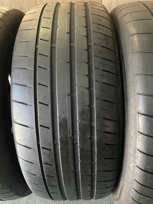 Anvelope vara 255/45R20 285/40R20 Dunlop SP Sport Maxx RT2 MO