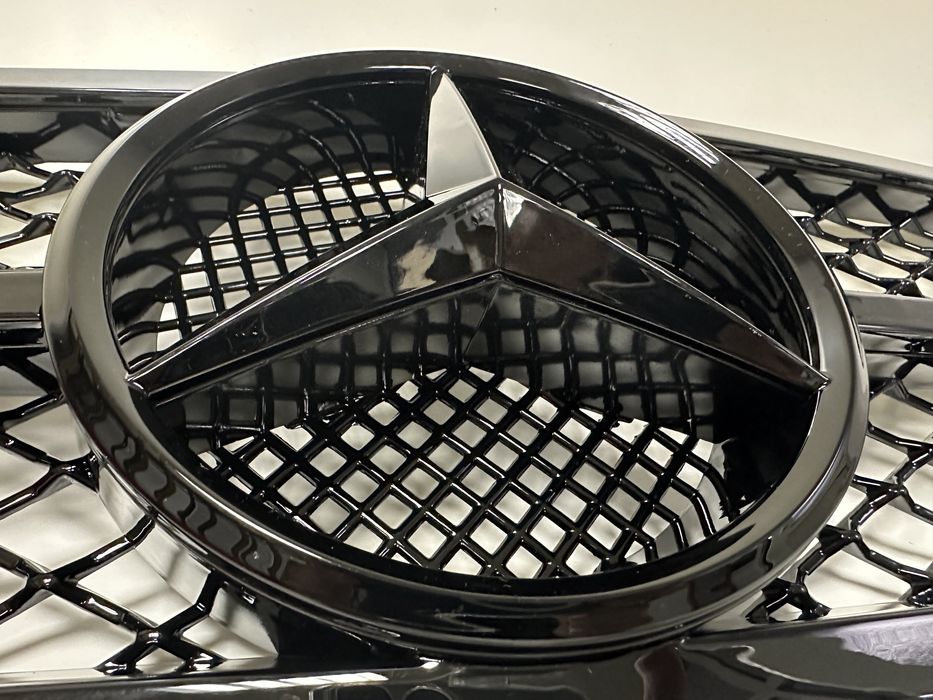 Решетка за Mercedes C Class W203 00-07 Седан