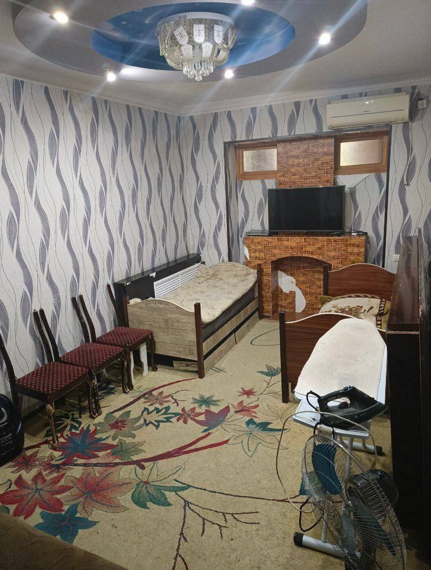 Коракамиш 1/4 4/2/4 средни ремонт 84м2 ипотека