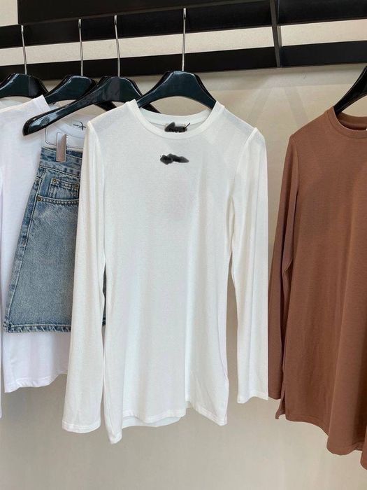 Най-модерните полупрозрачни лонг топове Miu