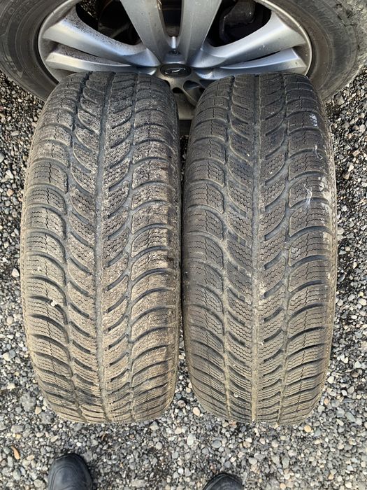 Vind anvelope 195 65 15 iarna nefolosite doar montate si demo