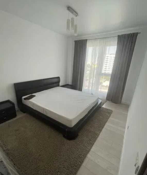 Дава се под наем Тристаен апартамент в Бургас, Изгрев - 95 кв.м за 510 € - Снимка #1