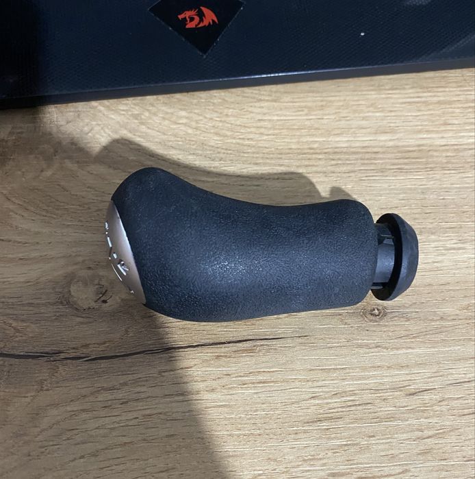 Nuca Schimbator Logan 2