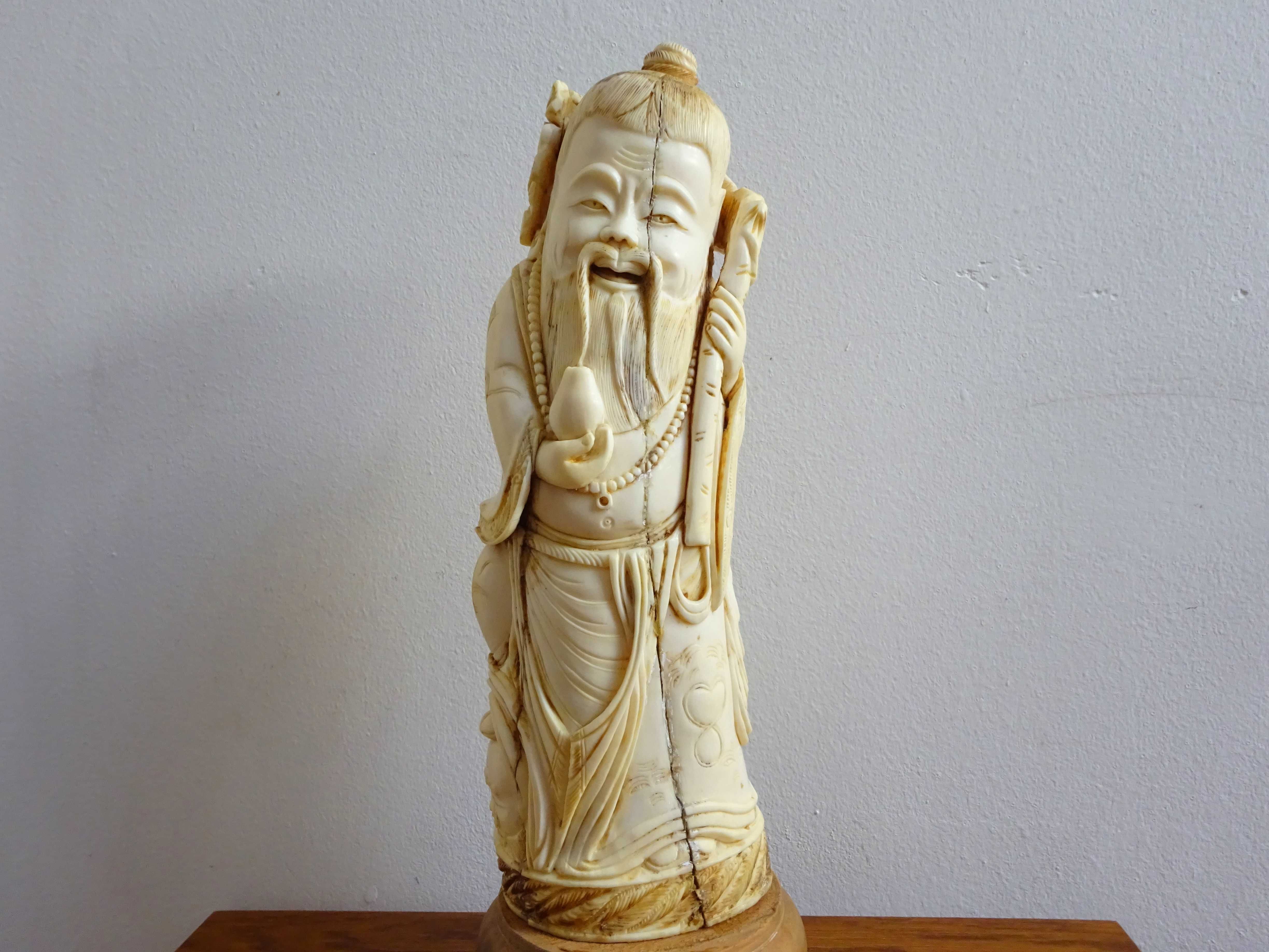 Statueta asiatica sculptata manual - Sculptura Veche si Rara