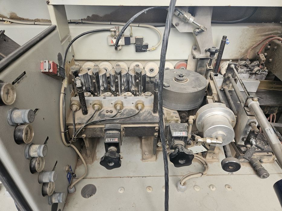 кантираща машина -ITALY