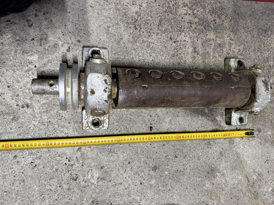 Ax abrict industrial