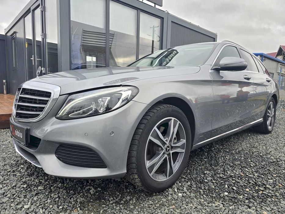 Mercedes-Benz C Stare tehnica / estetica foarte buna.