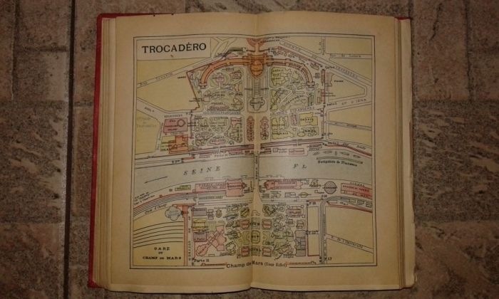 Наръчнк/пътеводител на изложението в Париж 1900 година