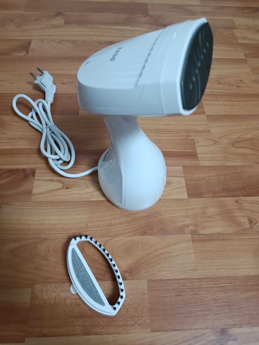 Vând Aparat de Călcat Vertical Portabil ZASS ZGS 02