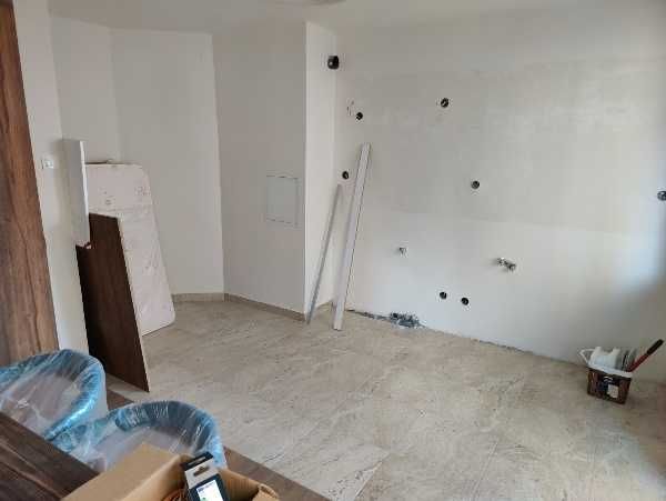 Продава се Тристаен апартамент в Бургас, Лазур - 120 кв.м за 2334 €/кв.м - Снимка #7