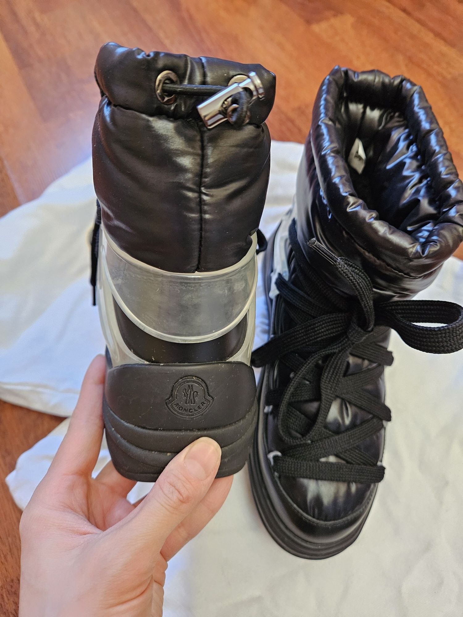 Ботинки дутые сапоги Moncler Монклер оригинал новые размер 36 36,