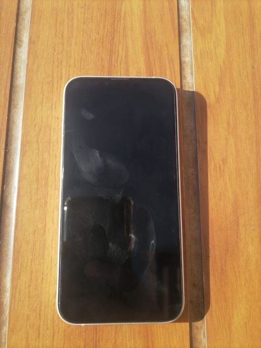 Продам айфон 13. 128гб