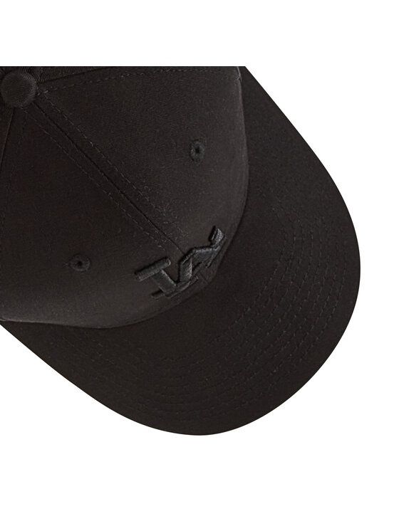 Черна шапка New Era