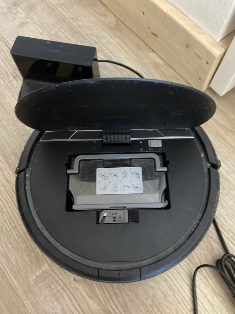 Irobot прахосмукачка за сухо и мокро чистене