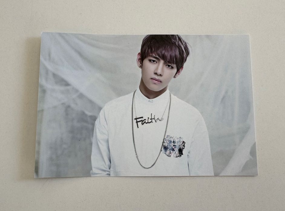 BTS Bts V Taehyung Armypedia O!RUL8,2? Official Postcard Photocard