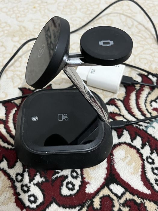 Продаю беспроводную зарядку