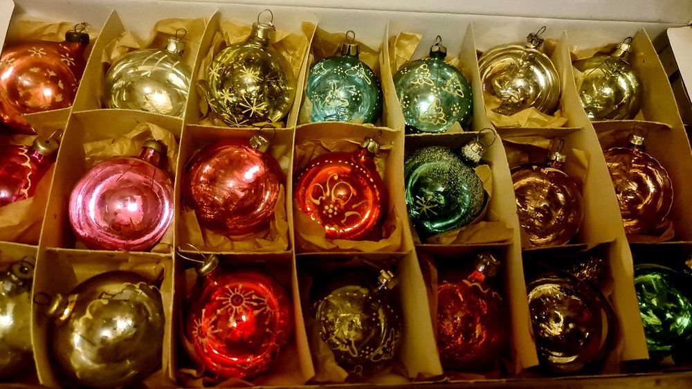 Продам новогодние игрушки. Ёлочные украшения
