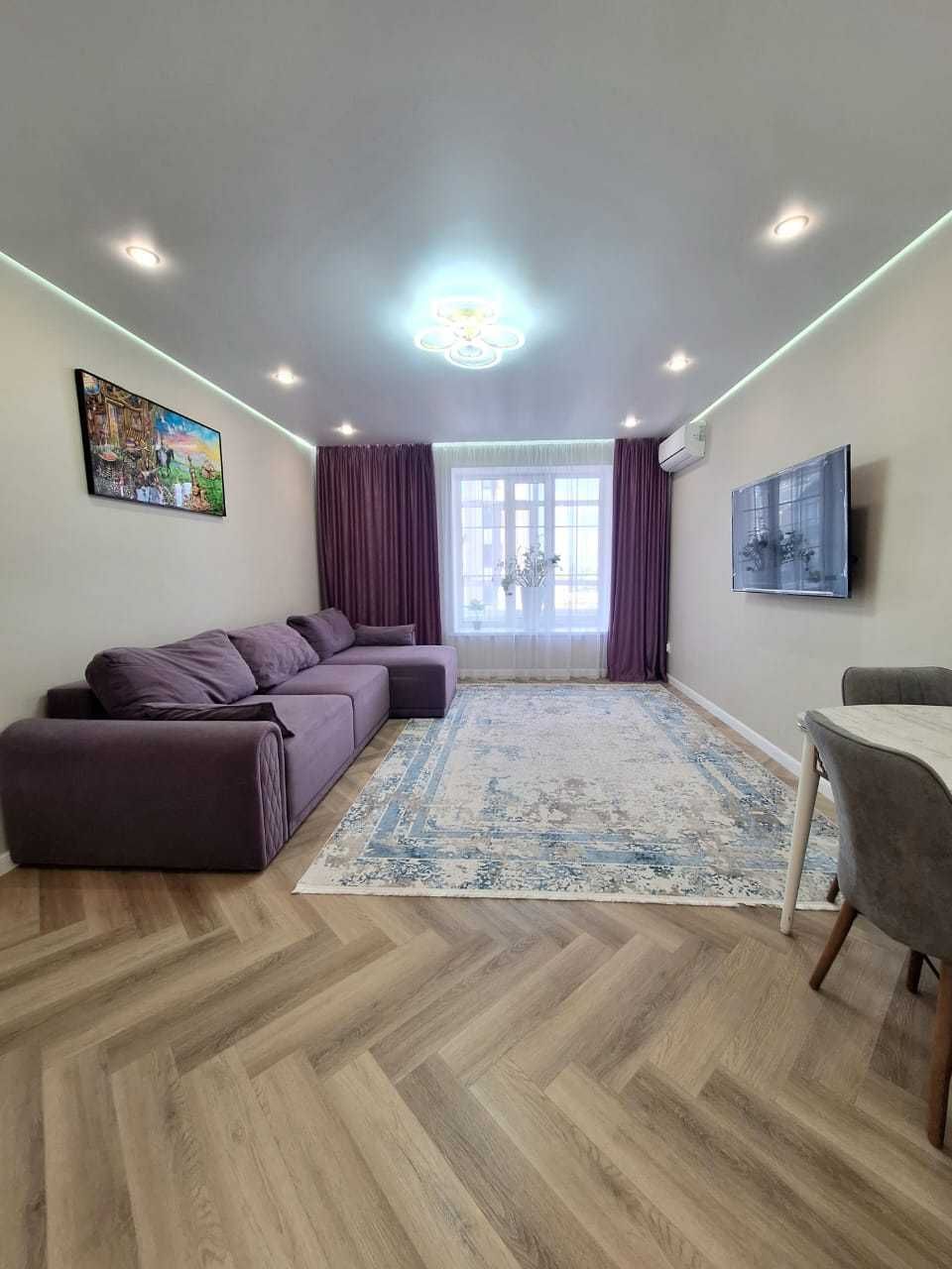 Продаётся 3 комн. квартира, район ЗигЗаг.