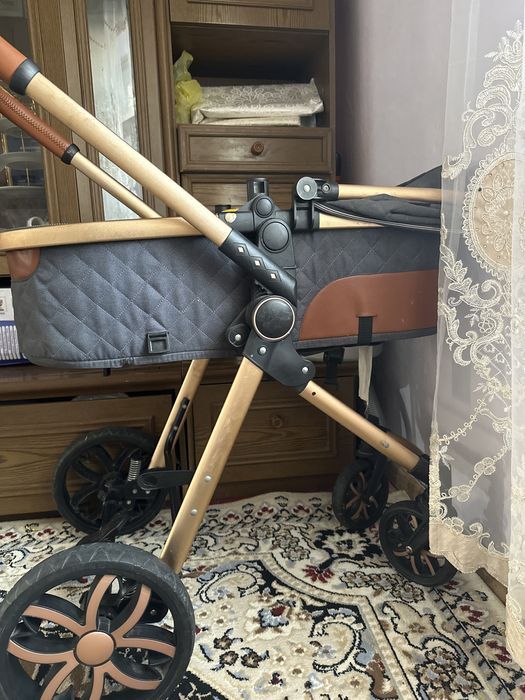 Коляска состояние хорошо