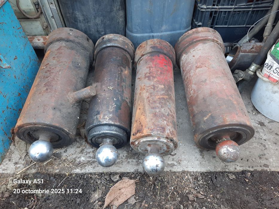 Piese raba, remorca 5 tone / 7 tone, saviem