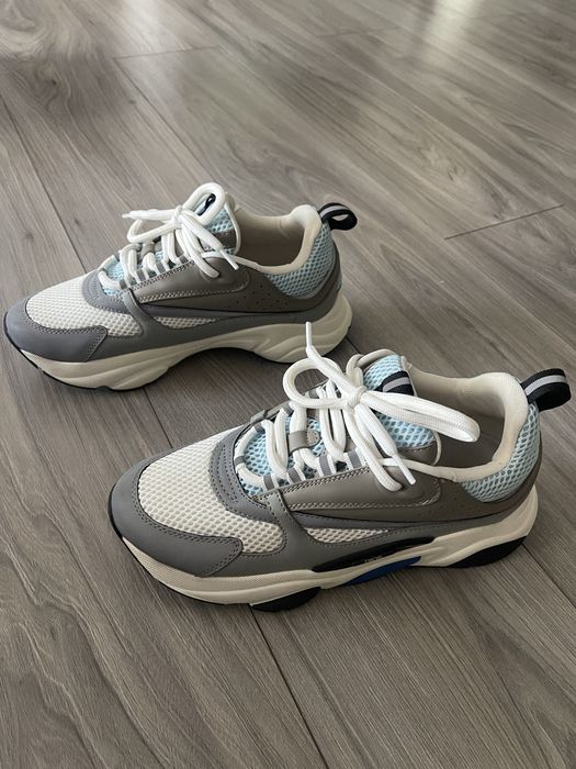 Vand Dior B22 1 la 1  cu originalul