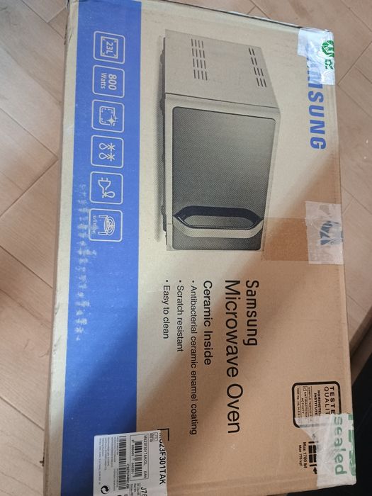 Cuptor microunde  cu grill,23L ,Samsung,interior ceramic