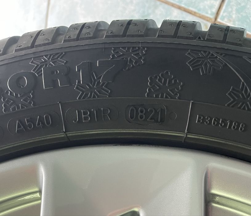 Jante aliaj R17 originale AUDI A4 B8 B9 225/50/17 iarna Dunlop Sport