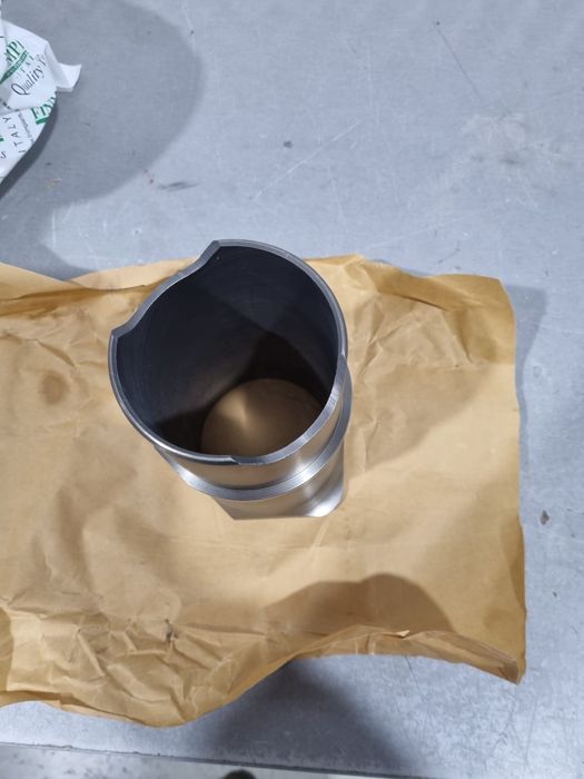 Set motor tractor fiat 211 215.250 311.315.411.415 pe original Italia